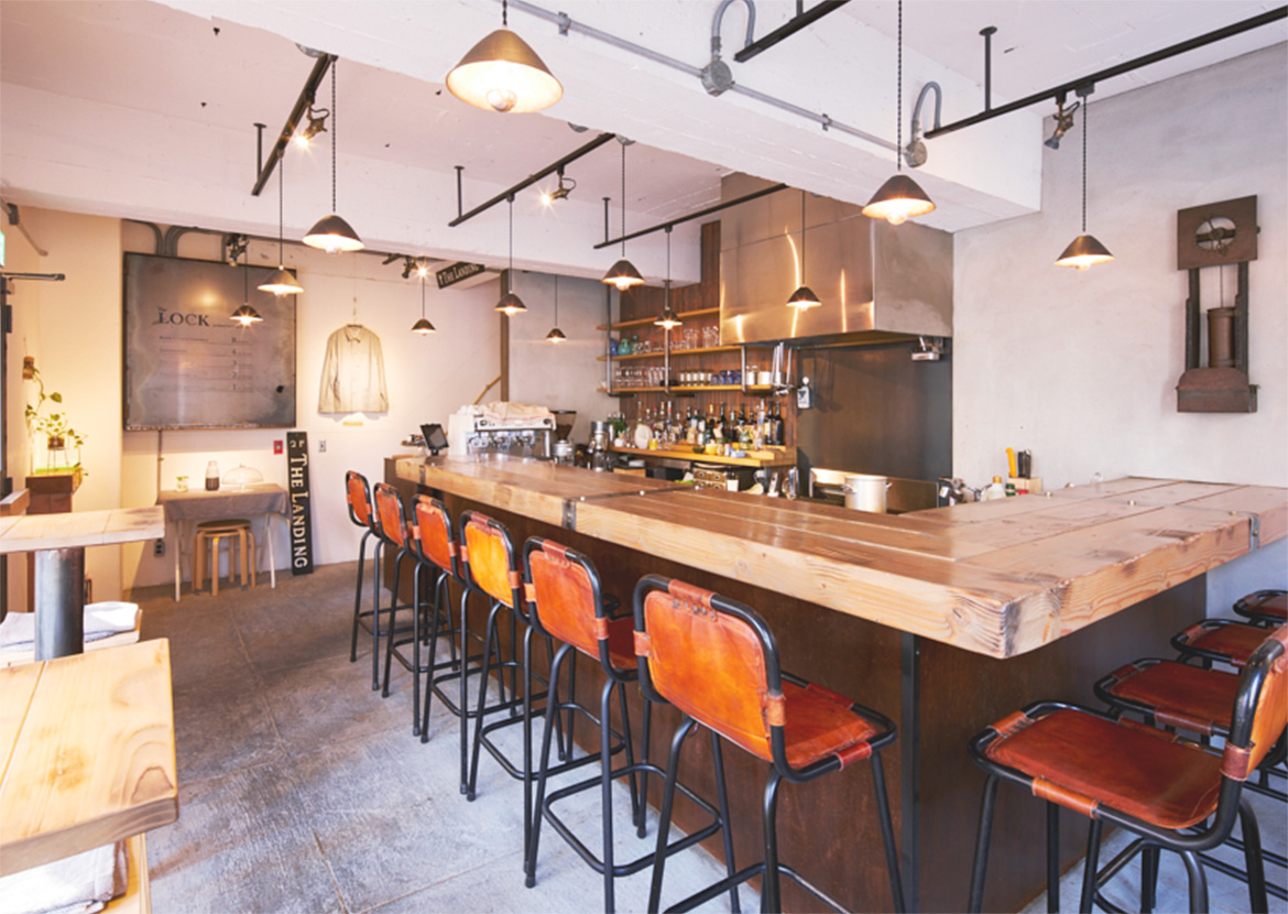 オーガストムーンカフェ